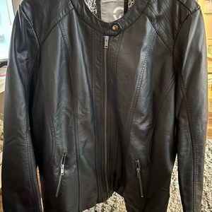 Women’s 3x black pleather jacket